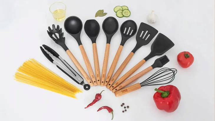 lyzka-cedzakowa-rodzaj-lyzka-cedzakowa