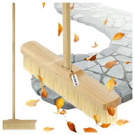 ulicowka-40-eko-wlosie-naturalne-oprawna-zmiotka-trzon-miotla-zamiatacz