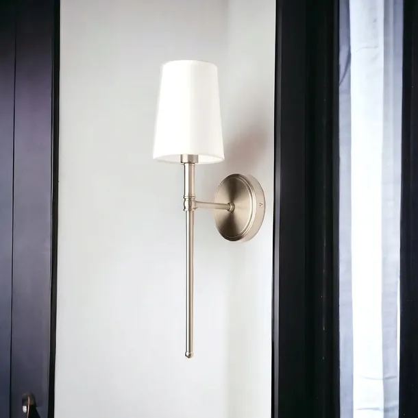 kinkiet-chrom-mat-hotelowy-z-abazurem-hampton-kolor-bialy-srebrny