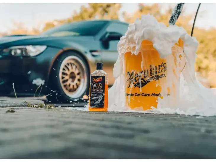 meguiar-s-gold-class-shampooandcon-1893ml-pojemnosc-opakowania-1893-ml-stan-nowy-numer-katalogowy-producenta-g7164