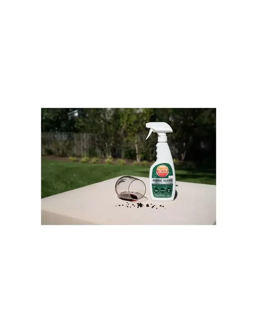 303-high-tech-fabric-guard-473ml-stan-nowy