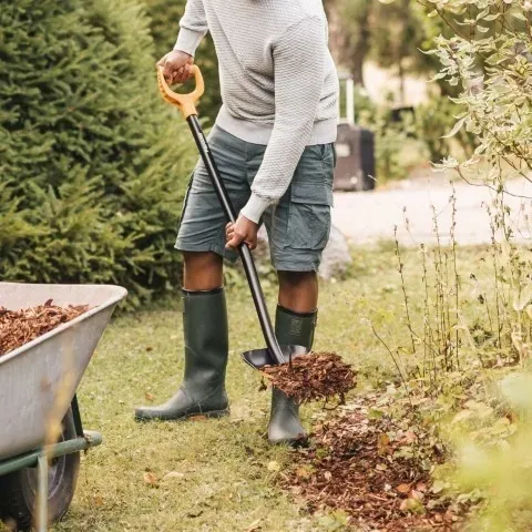 szufla-solid-1270mm-raczka-d-fiskars-1003457-stan-opakowania-oryginalne