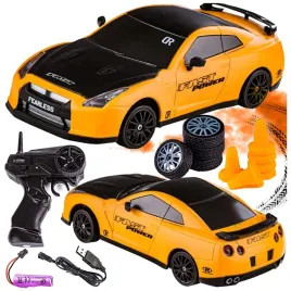 samochod-zdalnie-sterowany-rc-auto-do-driftu-4x4-nissan-gtr-drift-car-4wd