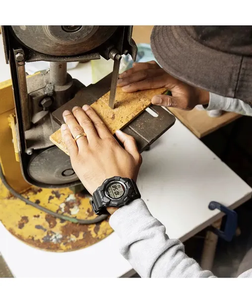 zegarek-meski-casio-g-shock-classic-material-paska-tworzywo-sztuczne