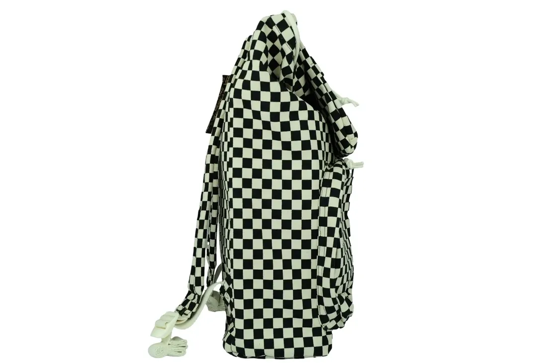 vans-field-trippin-rucksack-black-white