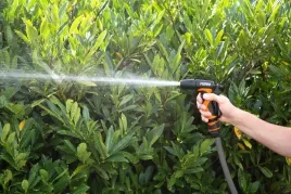 2-pistolety-zraszajace-do-weza-ogrodowego-zest-zraszaczy-wielofunkcyjnych