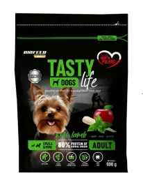 karma-tasty-dogs-life-z-jagniecina-600g-mini-i-male-rasy-york-buldog