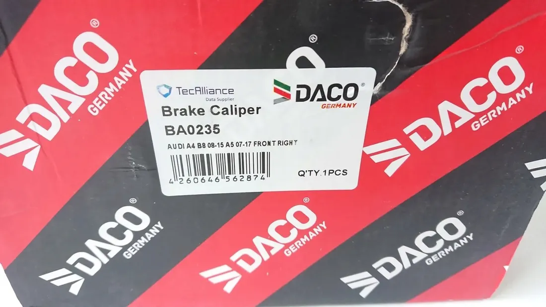 zacisk-hamulca-daco-prawy-przod-audi-a4-b8-stan-nowy