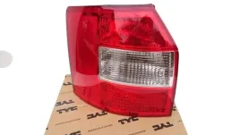 audi-a4-b6-kombi-lampa-lewa-tylna-01-04-nowa-tyc