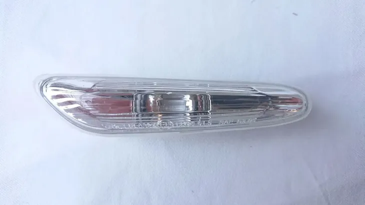 kierunkowskaz-boczny-lewy-bmw-3-e90-e91-e92-e93-typ-samochodu-samochody-osobowe