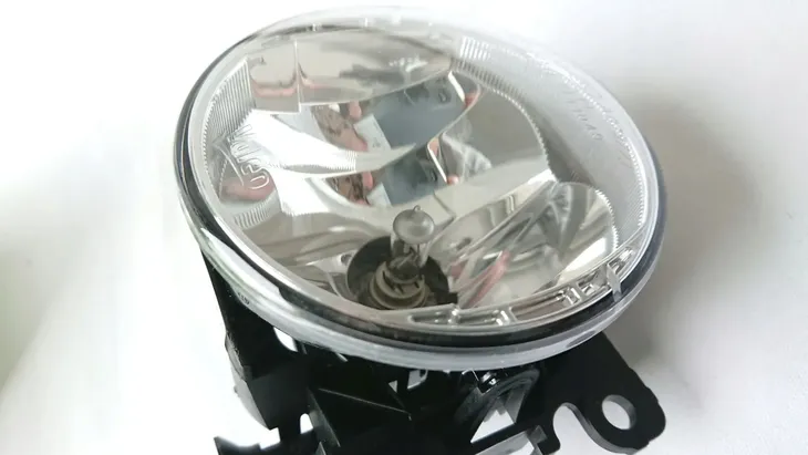 nowy-halogen-valeo-044847-dacia-duster-logan-typ-samochodu-autobusy-samochody-dostawcze-samochody-osobowe