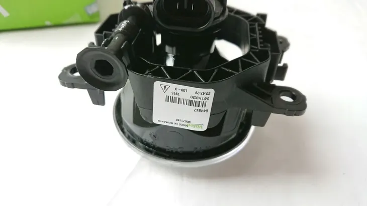 nowy-halogen-valeo-044847-dacia-duster-logan-rodzaj-lampy-dedykowana