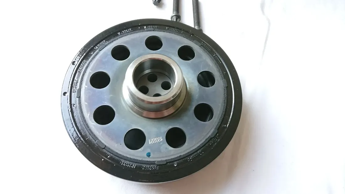 pasek-klinowy-kolo-pasowe-bmw-e90-e91-e60-2-0-d
