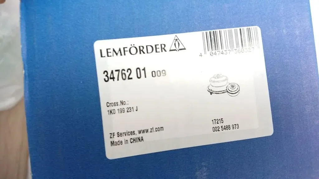 tuleja-wahacza-lewa-vw-golf-v-vi-plus-eos-scirocco-stan-nowy