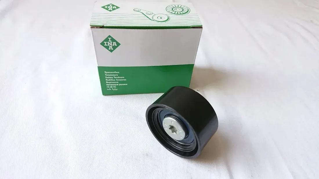 rolka-prowadzaca-ina-bmw-e90-e91-e92-e93-2-0-d