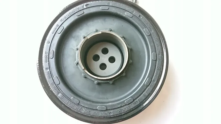 kolo-pasowe-swag-20933077-bmw-e81-e90-e60-2-0-d-jakosc-czesci-zgodnie-z-gvo-q-oryginal-z-logo-producenta-czesci-oem-oes