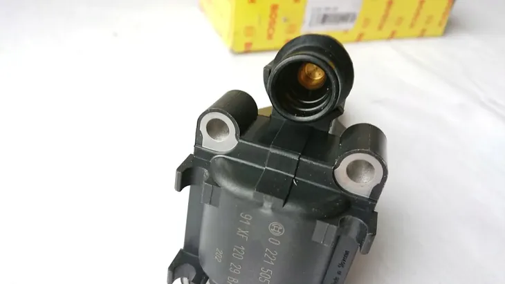 cewka-zaplonowa-ford-galaxy-transit-2-3-jakosc-czesci-zgodnie-z-gvo-q-oryginal-z-logo-producenta-czesci-oem-oes