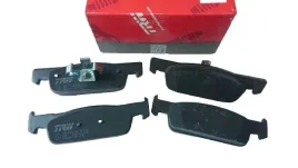 klocki-hamulcowe-przod-renault-clio-iv-1-5-dci