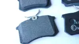 vw-vento-passat-b4-scirocco-klocki-hamulcowe-tyl-waga-produktu-1-kg