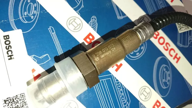 sonda-lambda-bosch-0258010073-audi-a6-c5-a4-b5-2-4-2-8-waga-produktu-1-kg