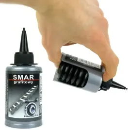 smar-grafitowy-70ml-carcommerce-latwa-i-pracycyjna-aplikacja-pompka