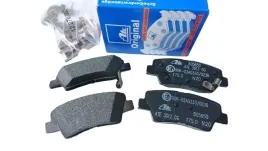 klocki-hamulcowe-tyl-hyundai-i30-1-4-1-6