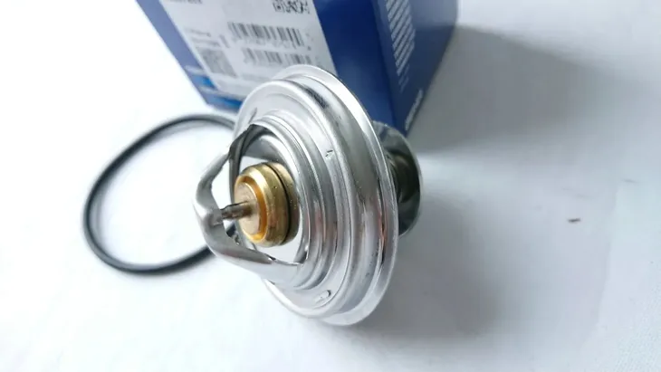 termostat-behr-mahle-tx3482d-audi-vw-jakosc-czesci-zgodnie-z-gvo-q-oryginal-z-logo-producenta-czesci-oem-oes