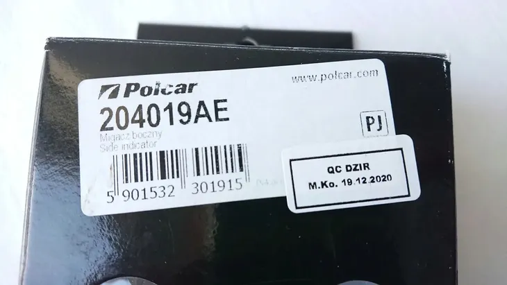 migacz-boczny-w-blotnik-led-kpl-bmw-3-e46-e90-informacje-dodatkowe-zarowki-w-zestawie