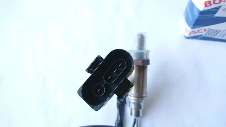 sonda-lambda-bosch-audi-a4-b5-a6-c5-2-4-2-7-2-8-jakosc-czesci-zgodnie-z-gvo-q-oryginal-z-logo-producenta-czesci-oem-oes