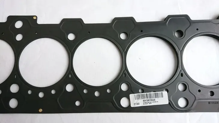 uszczelka-glowicy-bmw-330d-525d-730d-e46-e60-e65-producent-czesci-elring
