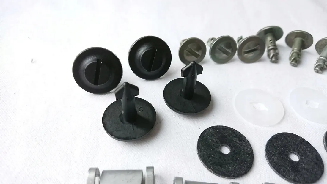 spinki-sruby-oslony-pod-silnik-audi-a6-c5-a6-c6