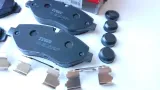 klocki-hamulcowe-przod-mercedes-sprinter-vito-06-jakosc-czesci-zgodnie-z-gvo-q-oryginal-z-logo-producenta-czesci-oem-oes
