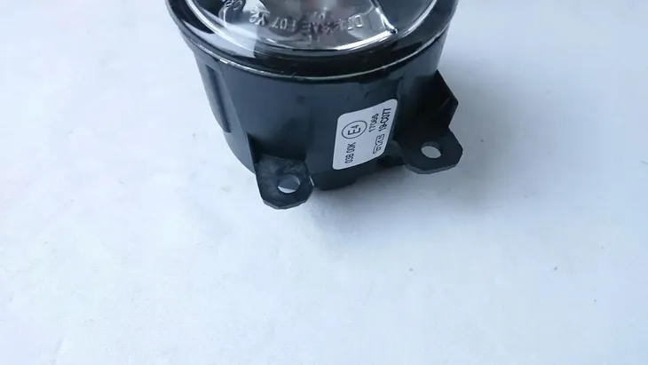 halogen-nowy-tyc-lp-19-12077-01-2-producent-czesci-tyc