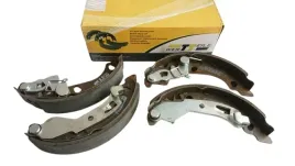 szczeki-hamulcowe-fiat-panda-1-1-1-2-1-3-komplet-wersja-bez-abs