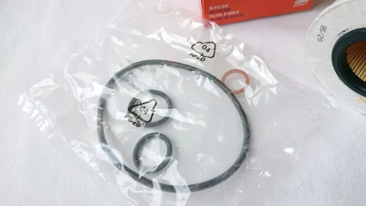 filtr-oleju-ox166-1d-bmw-3-e46-e90-e91-e92-numer-katalogowy-oryginalu-bmw-11427501676