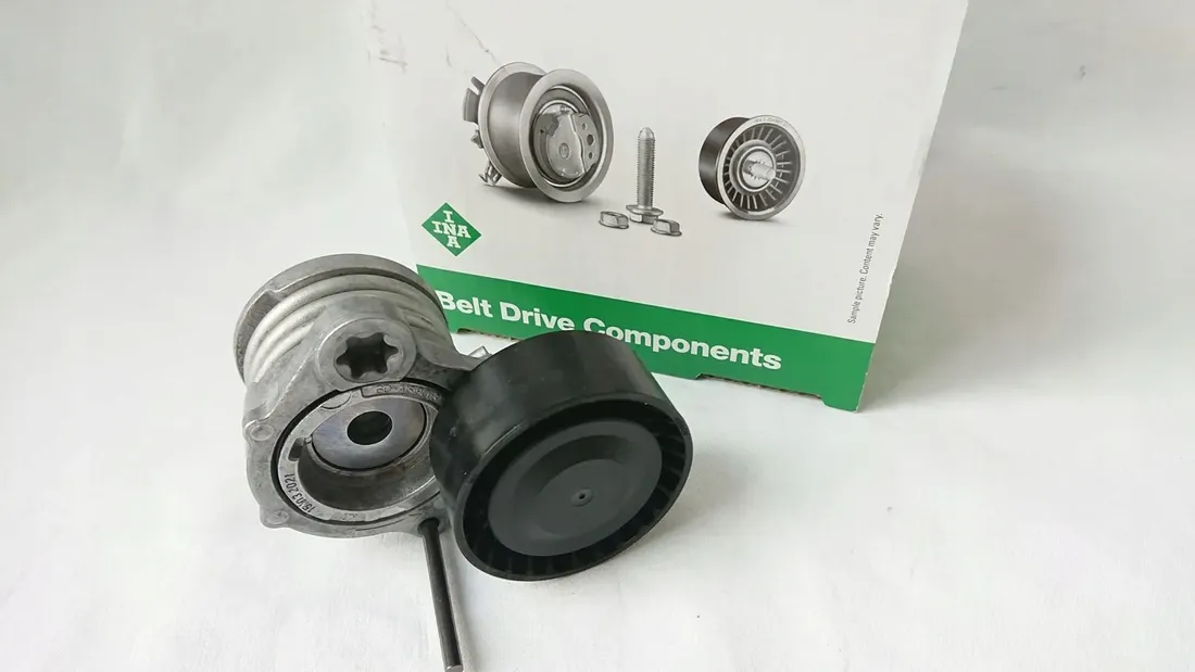 napinacz-paska-ina-534033110-bmw-1-e87-3-e90-e92