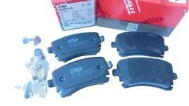 klocki-hamulcowe-tyl-vw-transporter-t5-1-9-2-0-tdi