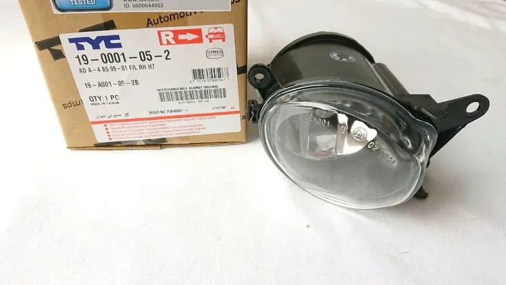 audi-a4-b5-99-01-halogen-nowy-tyc-prawy-zrodlo-swiatla-tradycyjne-halogenowe
