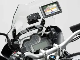 uchwyt-gps-sw-motech-gps-07-646-11000-b-do-kokpitu-motocykla