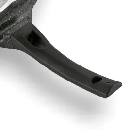 patelnia-do-nalesnikow-jajek-marmurowa-indukcja-gaz-tadar-marble-buzki-26cm