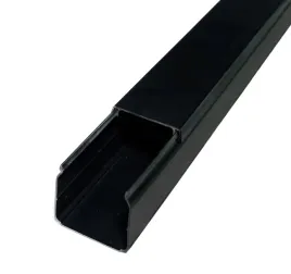 kanal-elektroinstalacyjny-koryto-kablowe-kolor-czarny-40x40-mm-2m