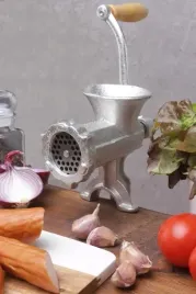 maszynka-mlynek-do-mielenia-miesa-lejki-sitka-nadziewarka-zeliwna-nr-10