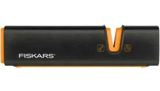 fiskars-ostrzalka-ceramiczna-ostrzenia-siekier-nozy-profesjonalna-xsharp