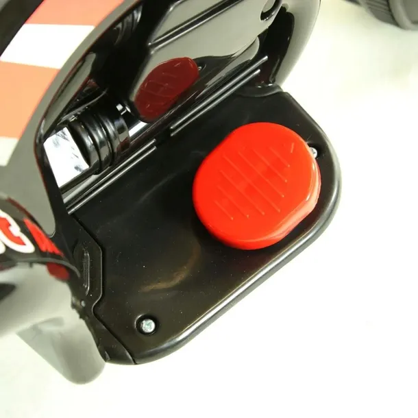 motor-na-akumulator-dla-dzieci-pierwszy-waga-z-opakowaniem-6-kg