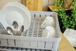 suszarka-do-naczyn-stojaca-ociekacz-z-tacka