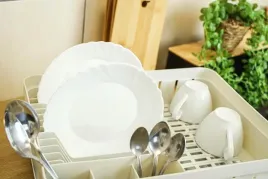 suszarka-do-naczyn-stojaca-ociekacz-z-tacka