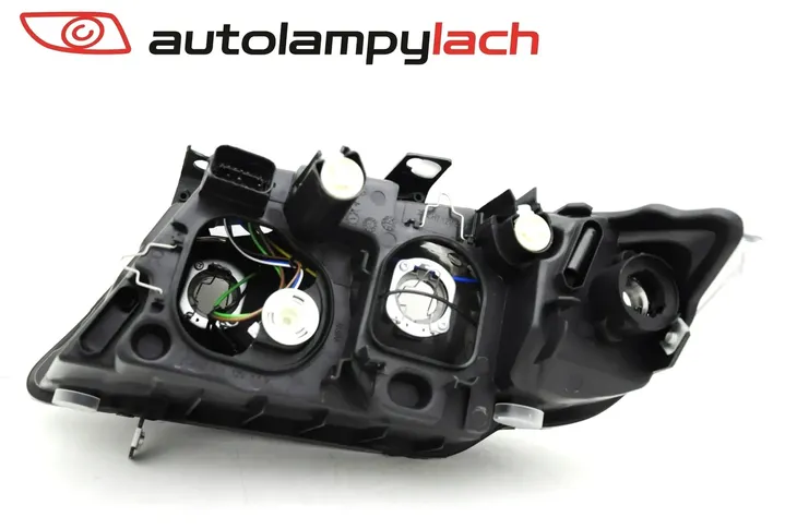 bmw-3-e90-e91-04-08-reflektor-prawy-nowy-typ-valeo-jakosc-czesci-zgodnie-z-gvo-p-zamiennik-o-jakosci-porownywalnej-do-oryginalu