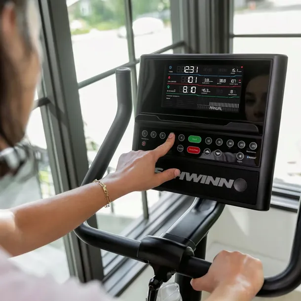 rower-treningowy-programowany-schwinn-590u-domowy-marka-schwinn