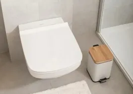 kosz-na-smieci-lazienkowy-3l-bialy-bambus-metal-do-wc-lazienki-kwadratowy