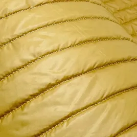 karmelowa-pumi-tkanina-pikowana-w-pasy-odziezowa-wodoodporna-material-top